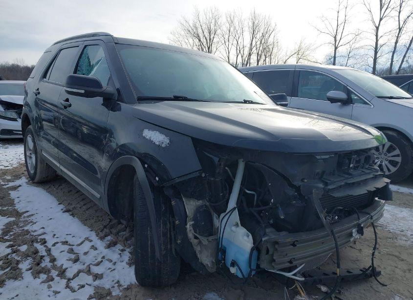 2018 Ford Explorer XLT (VIN 1FM5K7DH2JGA87722) main photo