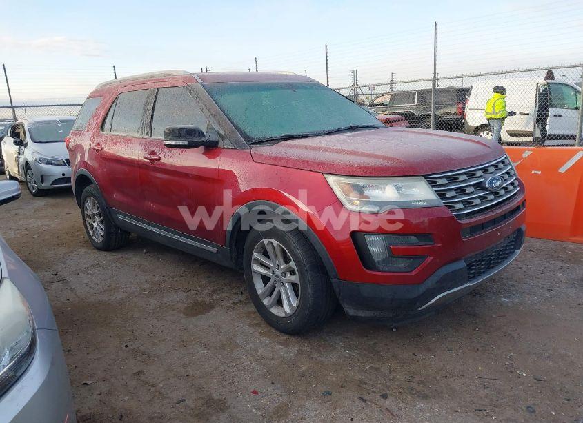 2016 Ford Explorer XLT (VIN 1FM5K7DH3GGB27332) main photo