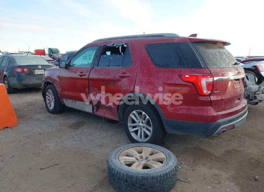 Photo 3 of 2016 Ford Explorer XLT (VIN 1FM5K7DH3GGB27332)