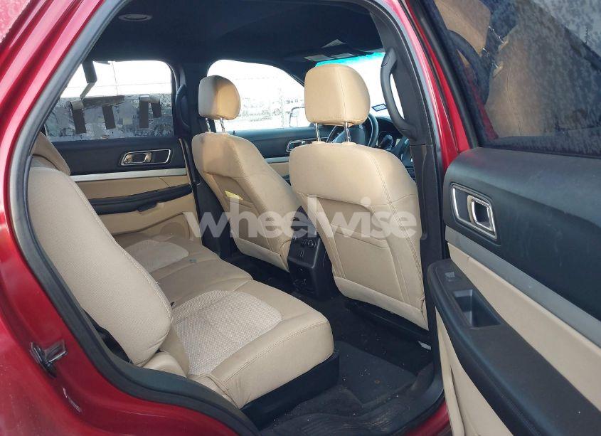 Photo 8 of 2016 Ford Explorer XLT (VIN 1FM5K7DH3GGB27332)