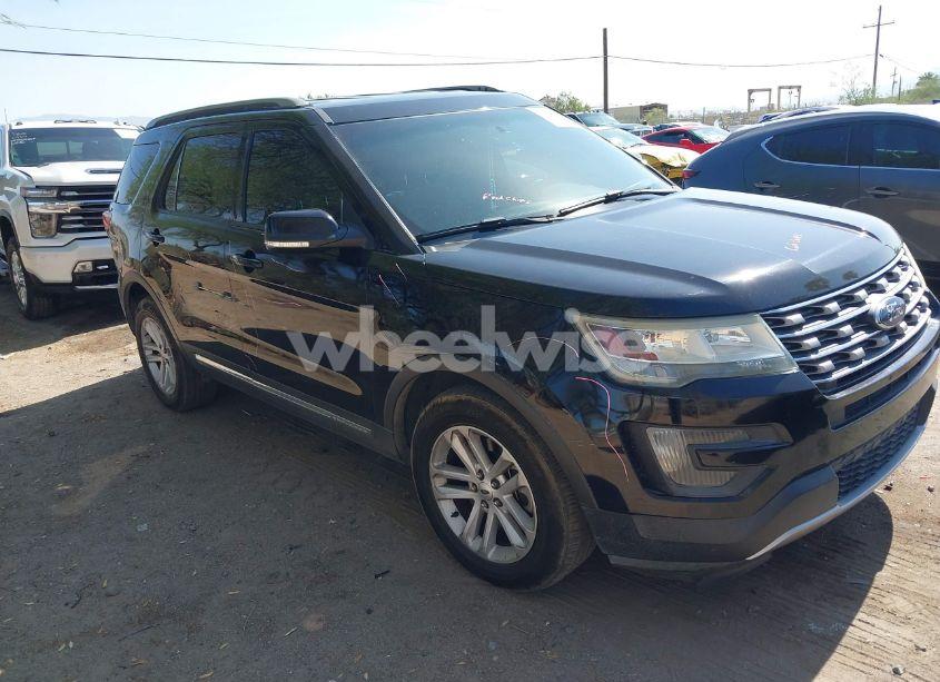 2016 Ford Explorer XLT (VIN 1FM5K7DH4GGB42518) main photo