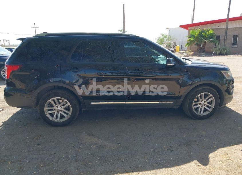 Photo 13 of 2016 Ford Explorer XLT (VIN 1FM5K7DH4GGB42518)