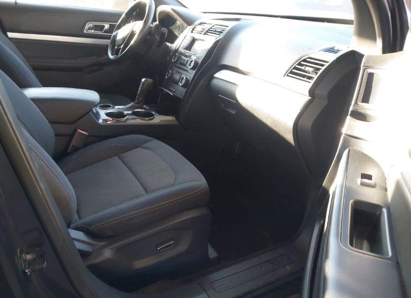 Photo 5 of 2017 Ford Explorer XLT (VIN 1FM5K7DH4HGC89844)