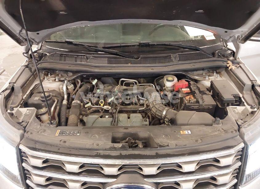 Photo 10 of 2017 Ford Explorer XLT (VIN 1FM5K7DH4HGD03404)