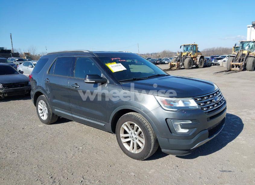 2017 Ford Explorer XLT (VIN 1FM5K7DH5HGA83741) main photo