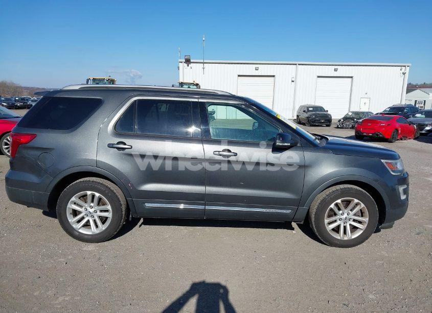 Photo 13 of 2017 Ford Explorer XLT (VIN 1FM5K7DH5HGA83741)