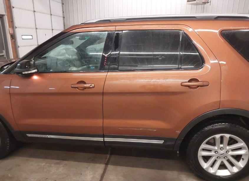 Photo 14 of 2017 Ford Explorer XLT (VIN 1FM5K7DH5HGB20528)