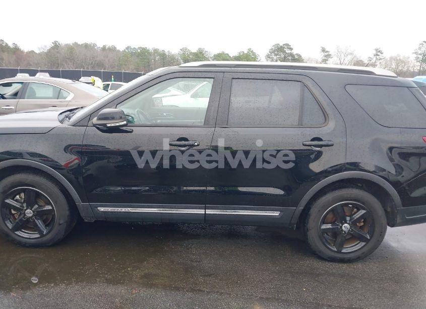 Photo 14 of 2018 Ford Explorer XLT (VIN 1FM5K7DH5JGC51433)