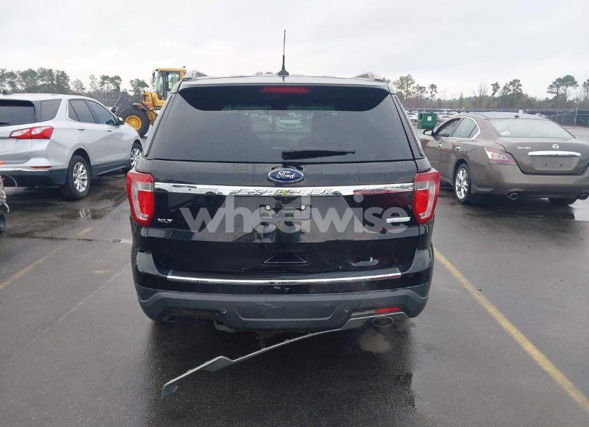 Photo 16 of 2018 Ford Explorer XLT (VIN 1FM5K7DH5JGC51433)