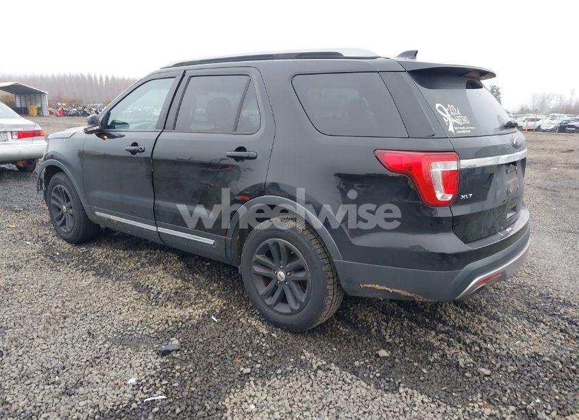 Photo 3 of 2017 Ford Explorer XLT (VIN 1FM5K7DH6HGB66451)