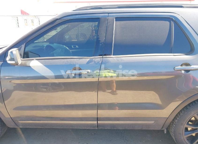 Photo 14 of 2017 Ford Explorer XLT (VIN 1FM5K7DH6HGC31749)