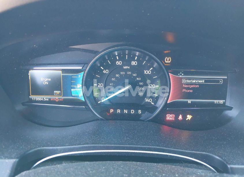 Photo 15 of 2017 Ford Explorer XLT (VIN 1FM5K7DH6HGC31749)