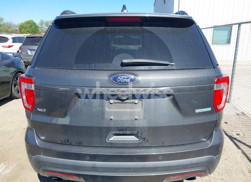 Photo 16 of 2017 Ford Explorer XLT (VIN 1FM5K7DH6HGC31749)