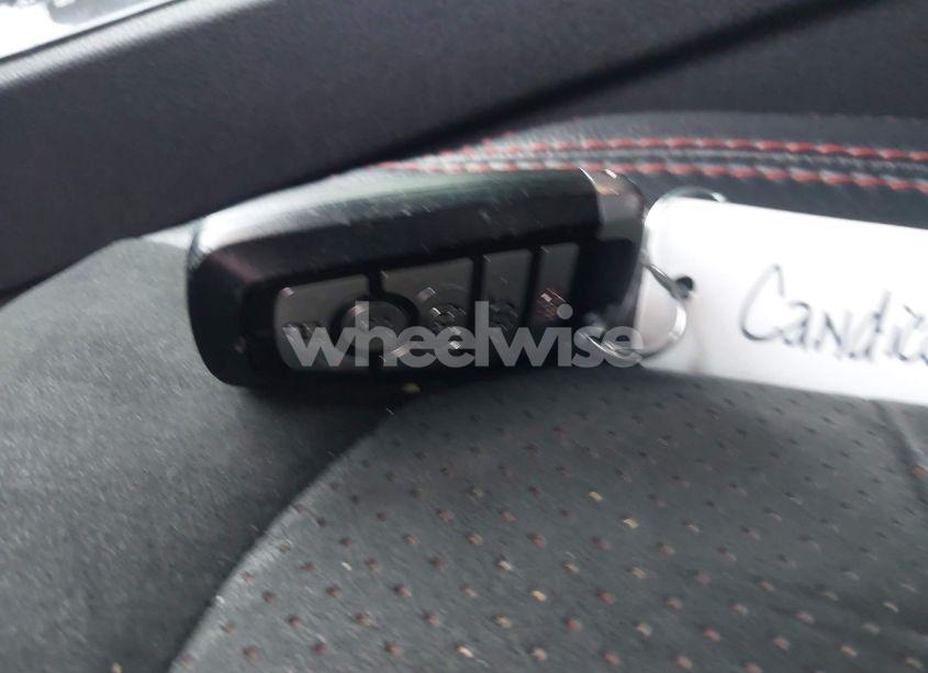 Photo 11 of 2019 Ford Explorer XLT (VIN 1FM5K7DH6KGA57902)