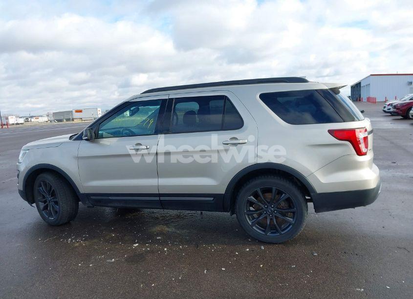 Photo 14 of 2017 Ford Explorer XLT (VIN 1FM5K7DH8HGE22766)