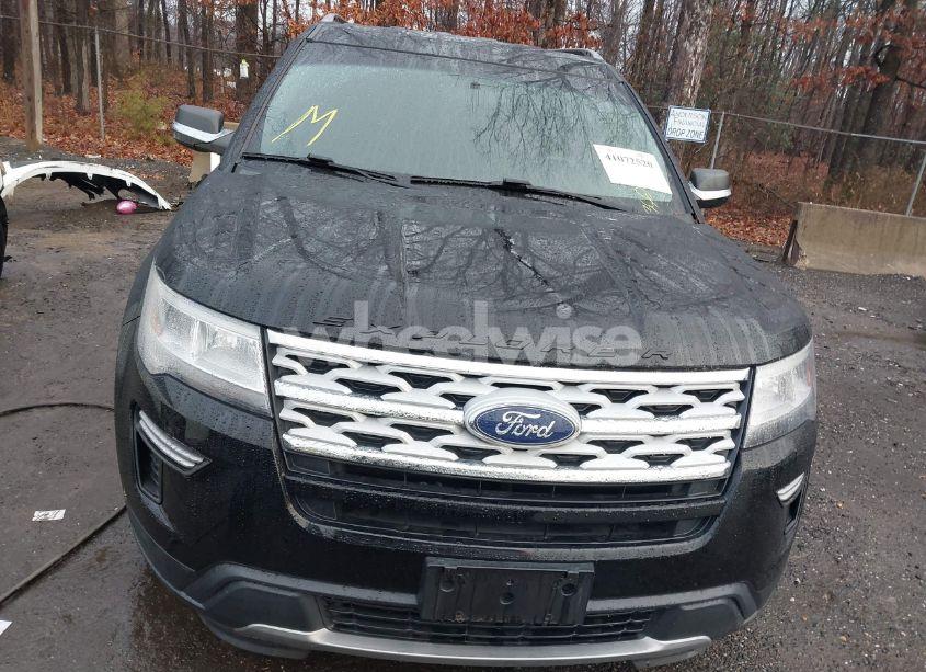 Photo 13 of 2018 Ford Explorer XLT (VIN 1FM5K7DH8JGC64628)