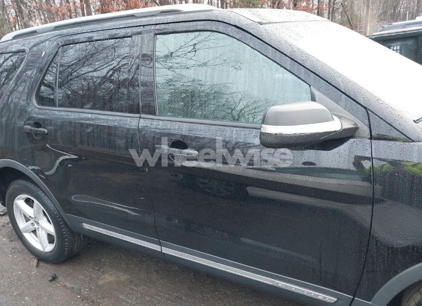 Photo 14 of 2018 Ford Explorer XLT (VIN 1FM5K7DH8JGC64628)