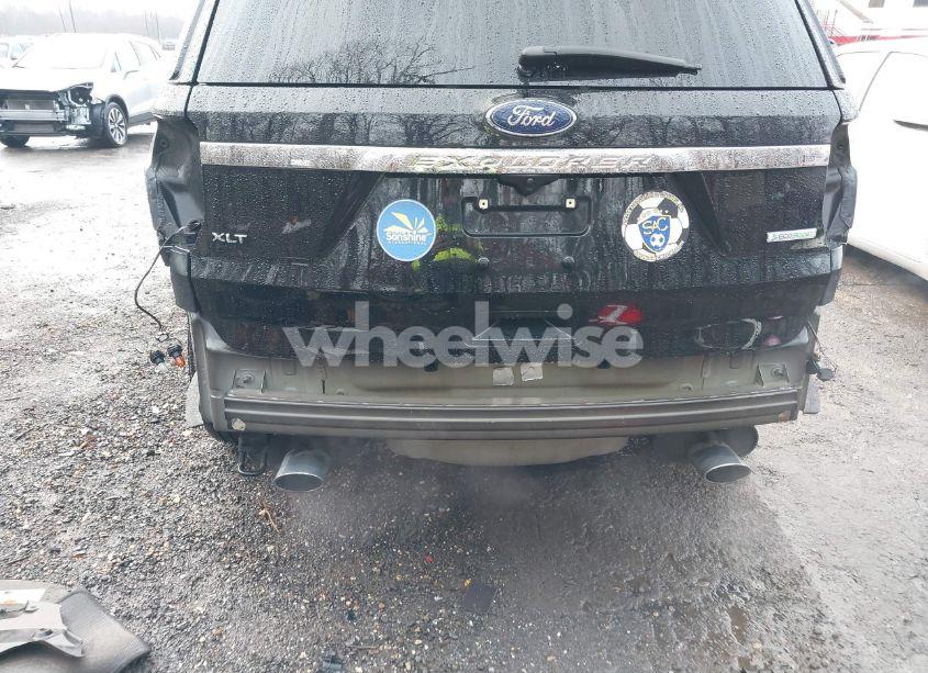 Photo 6 of 2018 Ford Explorer XLT (VIN 1FM5K7DH8JGC64628)