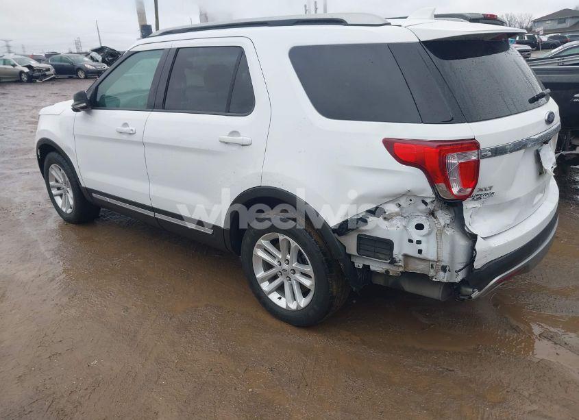 Photo 3 of 2016 Ford Explorer XLT (VIN 1FM5K7DH9GGA82817)