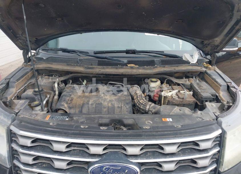 Photo 10 of 2016 Ford Explorer XLT (VIN 1FM5K7DH9GGC12966)