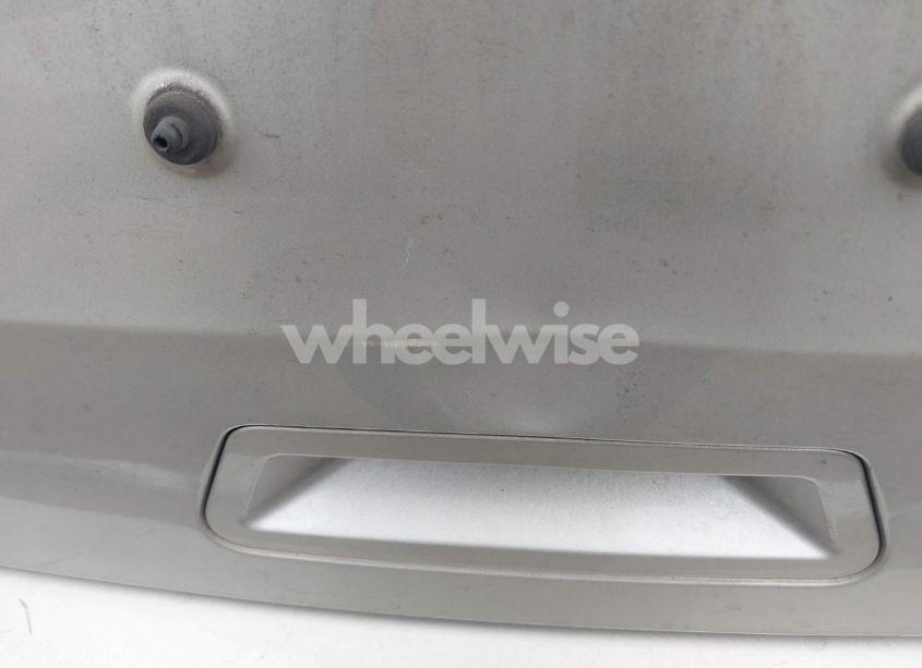 Photo 6 of 2017 Ford Explorer XLT (VIN 1FM5K7DH9HGB50728)