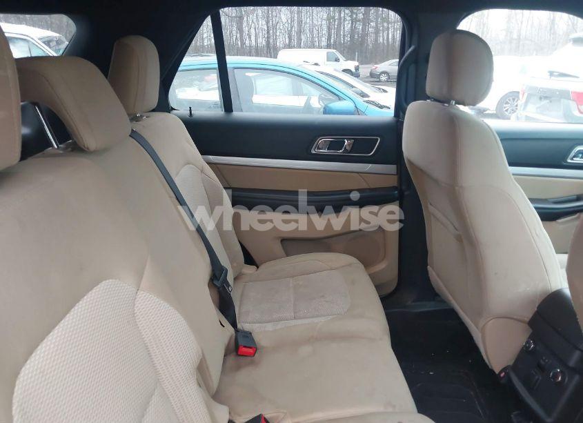 Photo 8 of 2017 Ford Explorer XLT (VIN 1FM5K7DH9HGB50728)