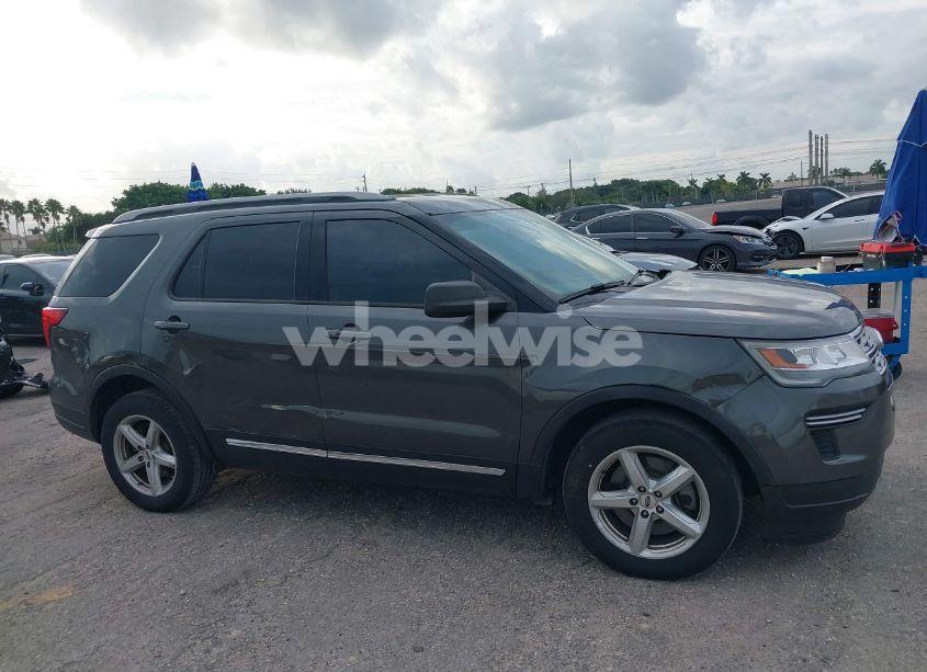 Photo 13 of 2019 Ford Explorer XLT (VIN 1FM5K7DH9KGB51739)