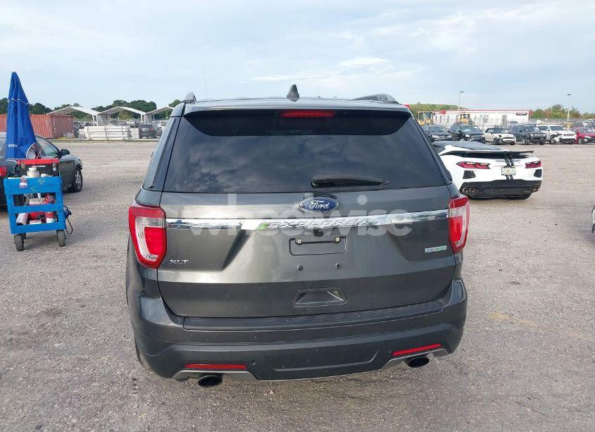Photo 16 of 2019 Ford Explorer XLT (VIN 1FM5K7DH9KGB51739)