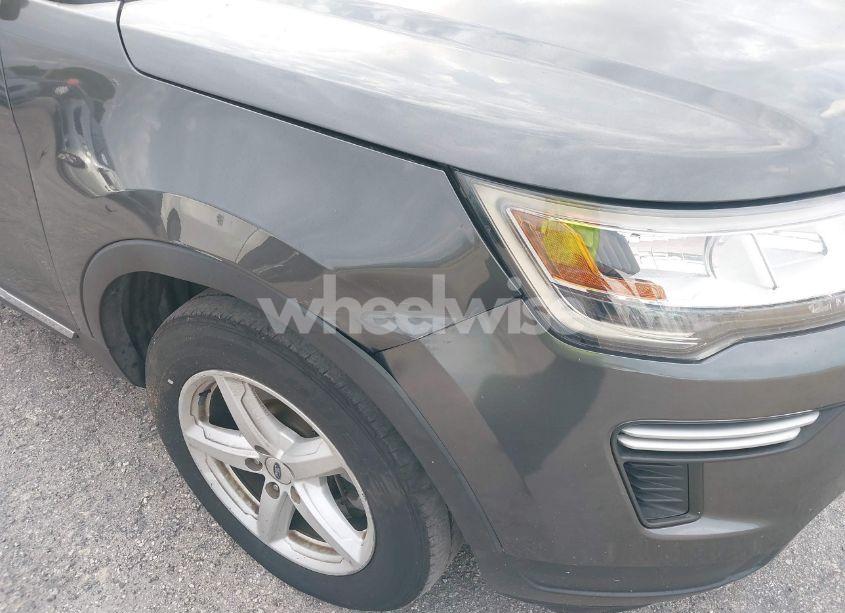 Photo 17 of 2019 Ford Explorer XLT (VIN 1FM5K7DH9KGB51739)