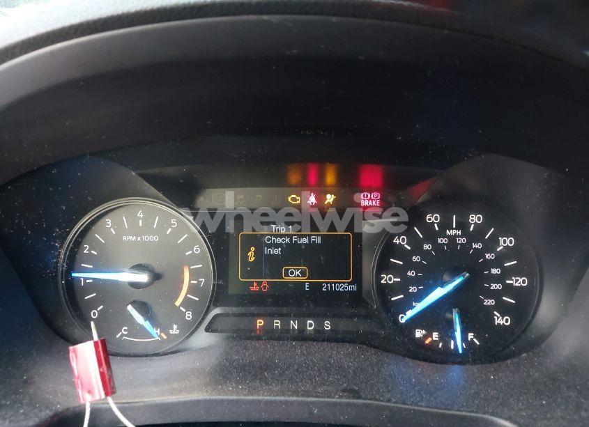 Photo 7 of 2019 Ford Explorer XLT (VIN 1FM5K7DH9KGB51739)