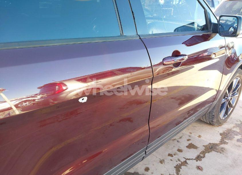 Photo 18 of 2019 Ford Explorer XLT (VIN 1FM5K7DHXKGA76677)