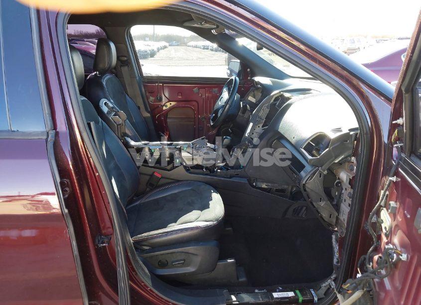 Photo 5 of 2019 Ford Explorer XLT (VIN 1FM5K7DHXKGA76677)