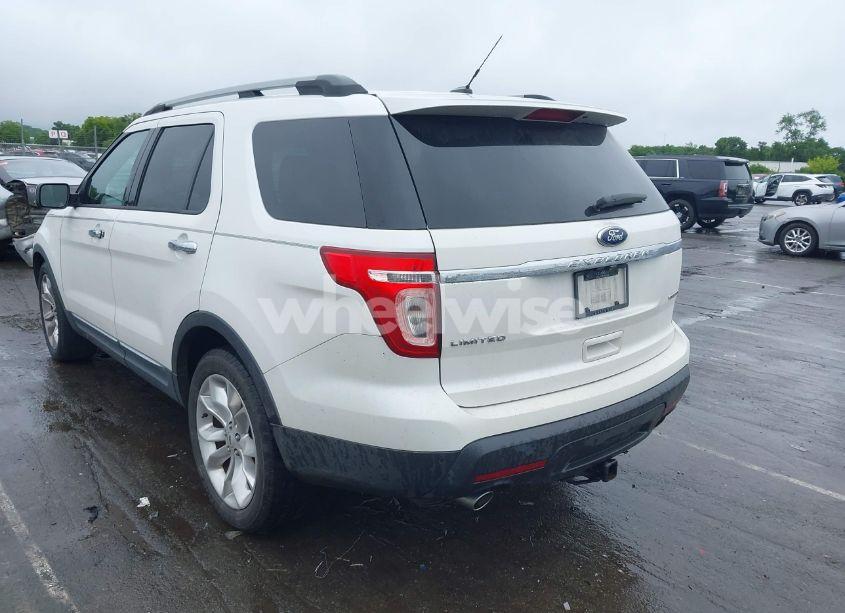 Photo 3 of 2013 Ford Explorer LIMITED (VIN 1FM5K7F80DGC28238)
