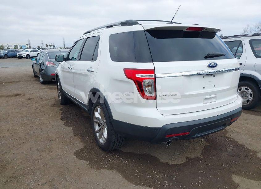 Photo 3 of 2014 Ford Explorer LIMITED (VIN 1FM5K7F80EGA08499)