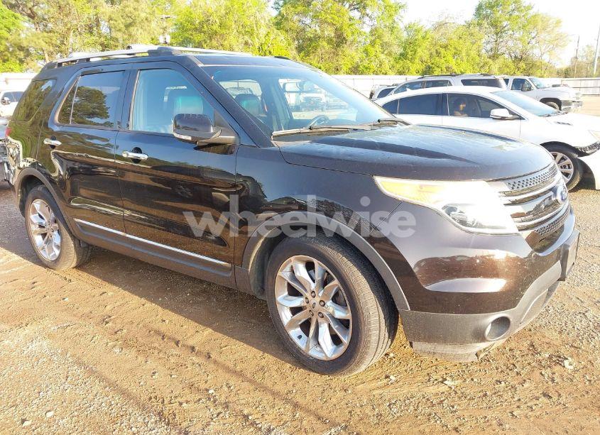 2014 Ford Explorer LIMITED (VIN 1FM5K7F80EGC47339) main photo