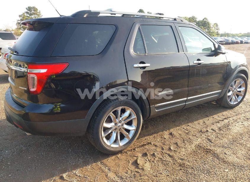 Photo 4 of 2014 Ford Explorer LIMITED (VIN 1FM5K7F80EGC47339)