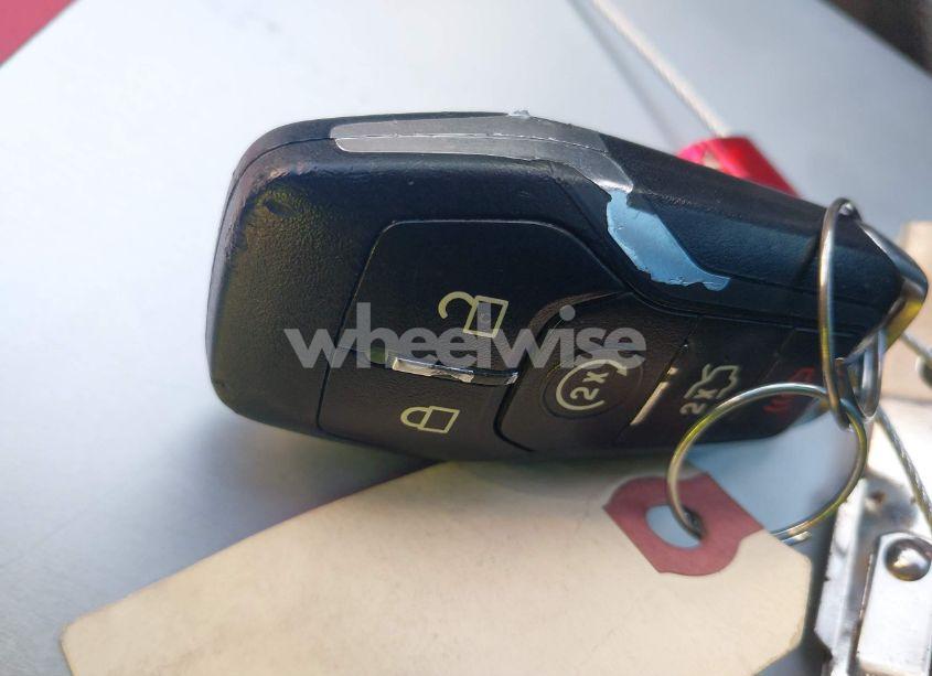 Photo 11 of 2016 Ford Explorer LIMITED (VIN 1FM5K7F80GGA26875)