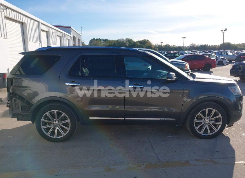 Photo 14 of 2016 Ford Explorer LIMITED (VIN 1FM5K7F80GGA26875)