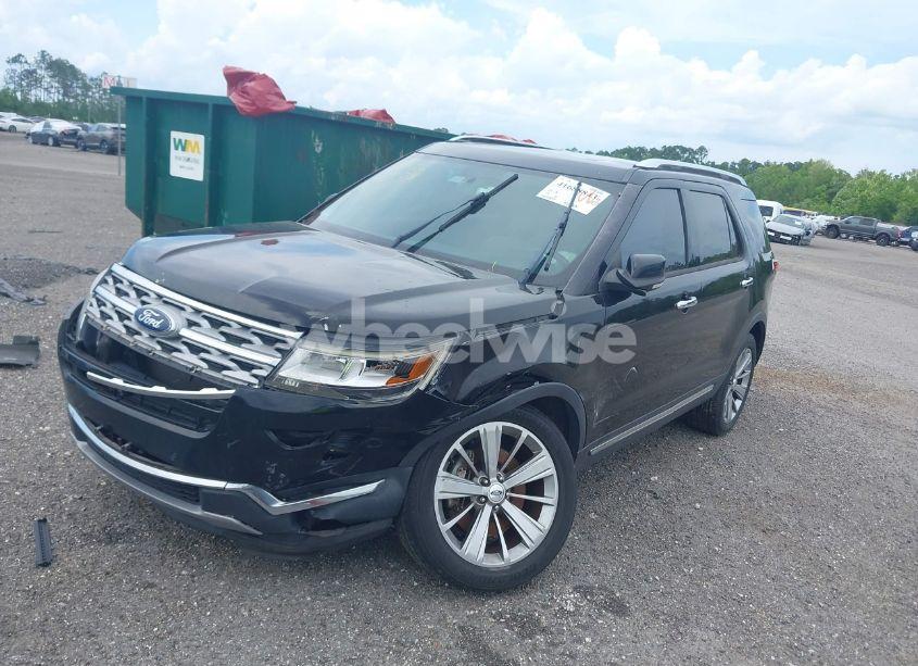 Photo 2 of 2018 Ford Explorer LIMITED (VIN 1FM5K7F80JGB67601)