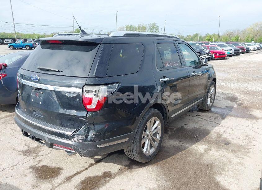 Photo 4 of 2018 Ford Explorer LIMITED (VIN 1FM5K7F80JGC83977)