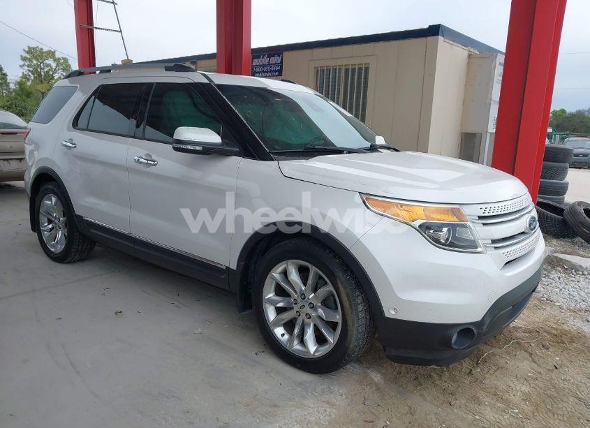 2014 Ford Explorer LIMITED (VIN 1FM5K7F81EGA62667) main photo