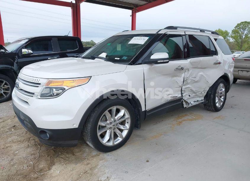 Photo 2 of 2014 Ford Explorer LIMITED (VIN 1FM5K7F81EGA62667)