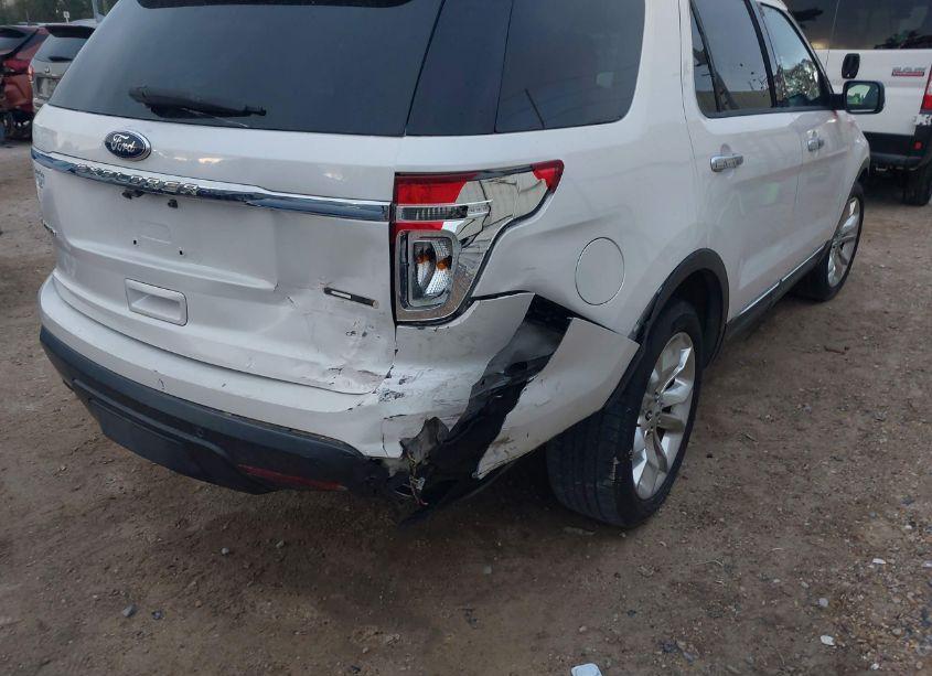 Photo 6 of 2015 Ford Explorer LIMITED (VIN 1FM5K7F81FGC34374)