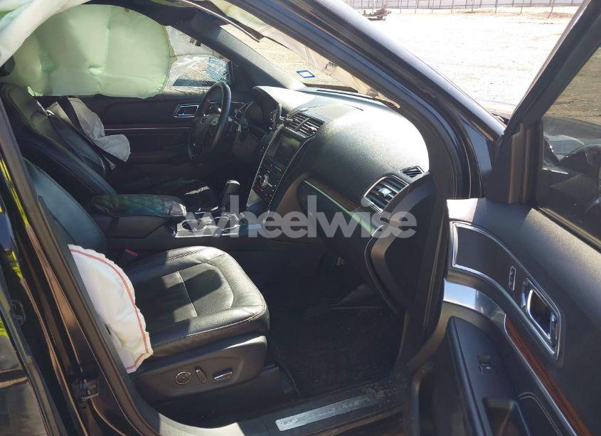 Photo 5 of 2016 Ford Explorer LIMITED (VIN 1FM5K7F81GGA06988)