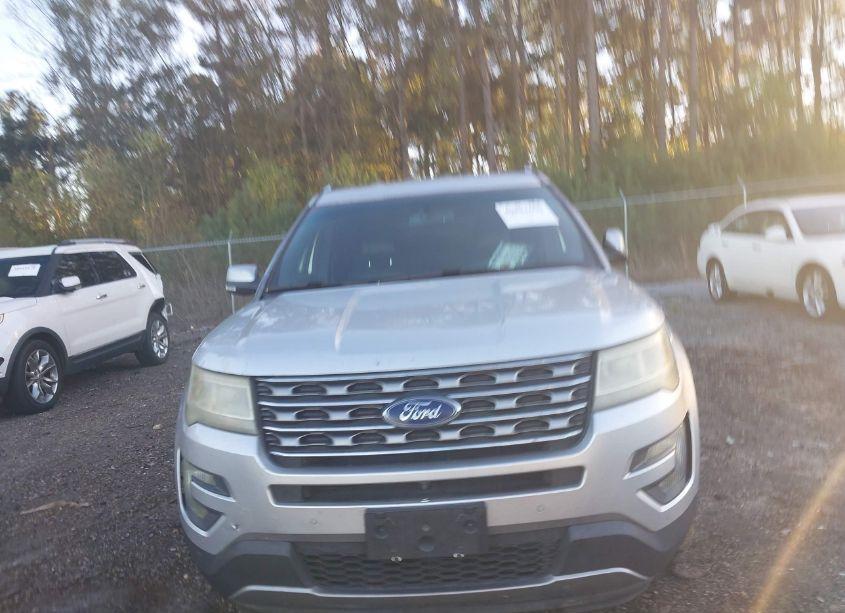 Photo 12 of 2016 Ford Explorer LIMITED (VIN 1FM5K7F81GGA52255)
