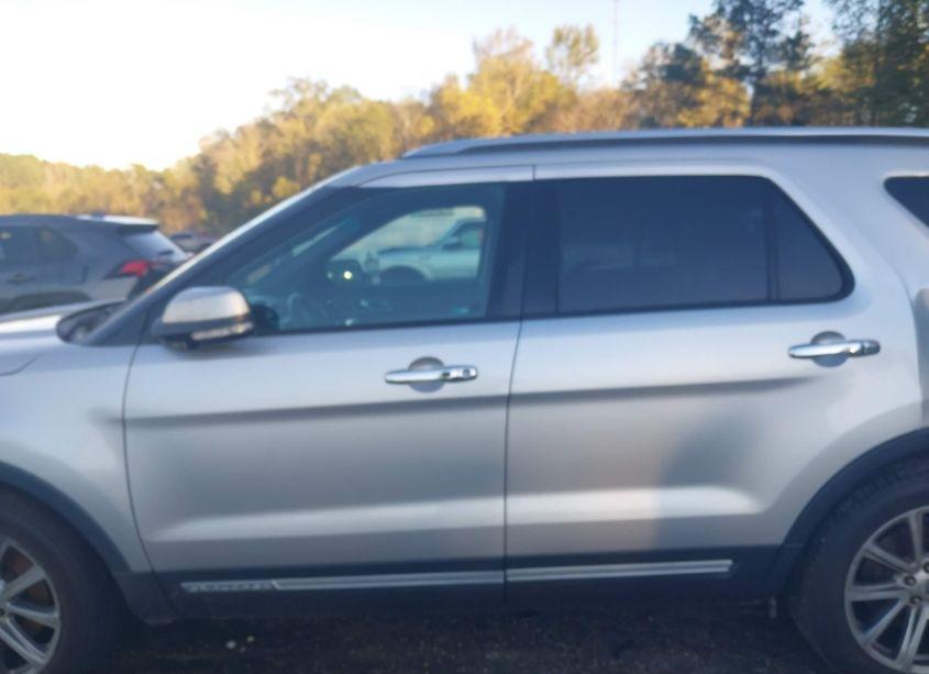 Photo 14 of 2016 Ford Explorer LIMITED (VIN 1FM5K7F81GGA52255)