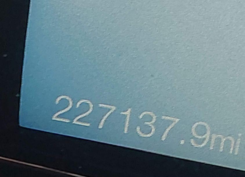 Photo 15 of 2016 Ford Explorer LIMITED (VIN 1FM5K7F81GGA52255)