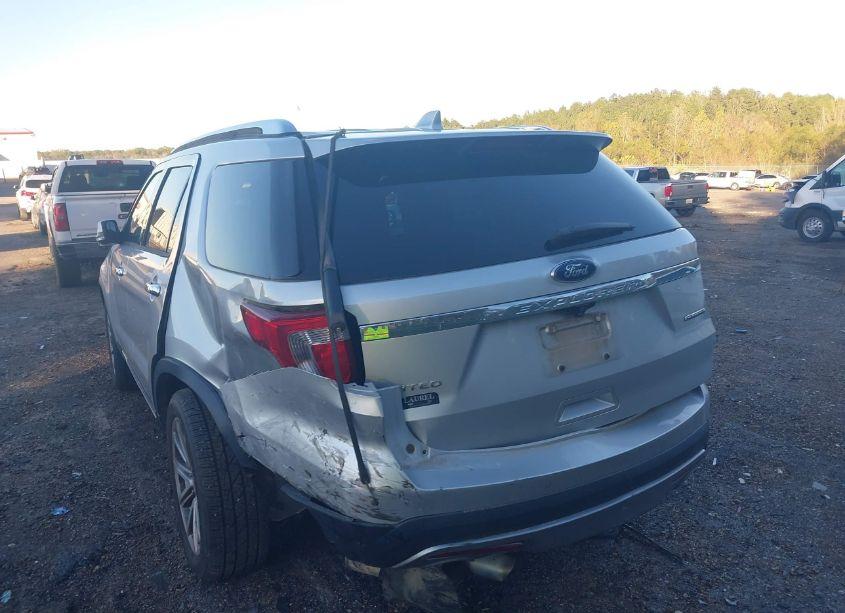 Photo 6 of 2016 Ford Explorer LIMITED (VIN 1FM5K7F81GGA52255)