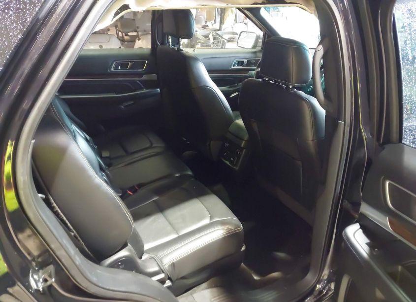 Photo 8 of 2016 Ford Explorer LIMITED (VIN 1FM5K7F81GGD10502)