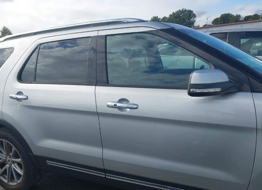 Photo 13 of 2017 Ford Explorer LIMITED (VIN 1FM5K7F81HGB80609)
